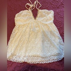 Women’s halter shirt